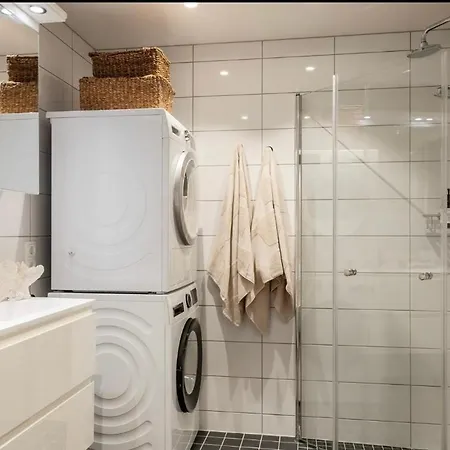 Flott Leilighet Med 3 Soverom Og Terasse Apartment Fornebu