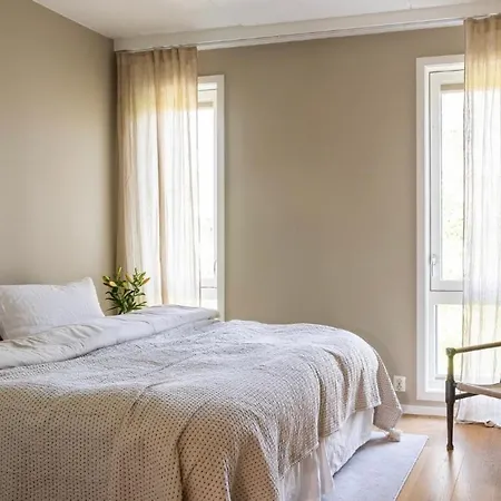 Apartman Flott Leilighet Med 3 Soverom Og Terasse *